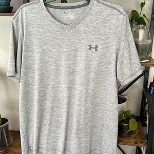 Under Armour t-shirt